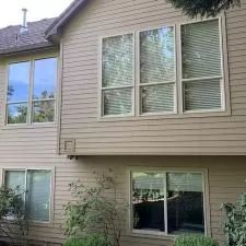 Gutter Cleaning and Window Washing on SW 70th Ave in Portland, OR 3