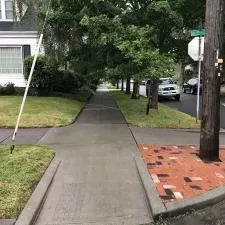 House Washing and Pressure Washing on NE 57th Ave in Portland, OR 5