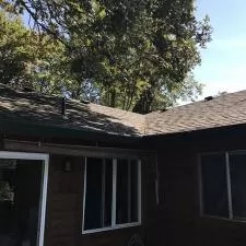 Roof Cleaning, Gutter Cleaning, House Washing, and Window Washing on Fairview Way in West Linn, OR 8